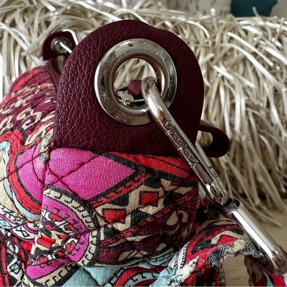 VERA BRADLEY Regal Paisley Convertible Carson Crossbody Floral Red Blue Quilted - Picture 7 of 15
